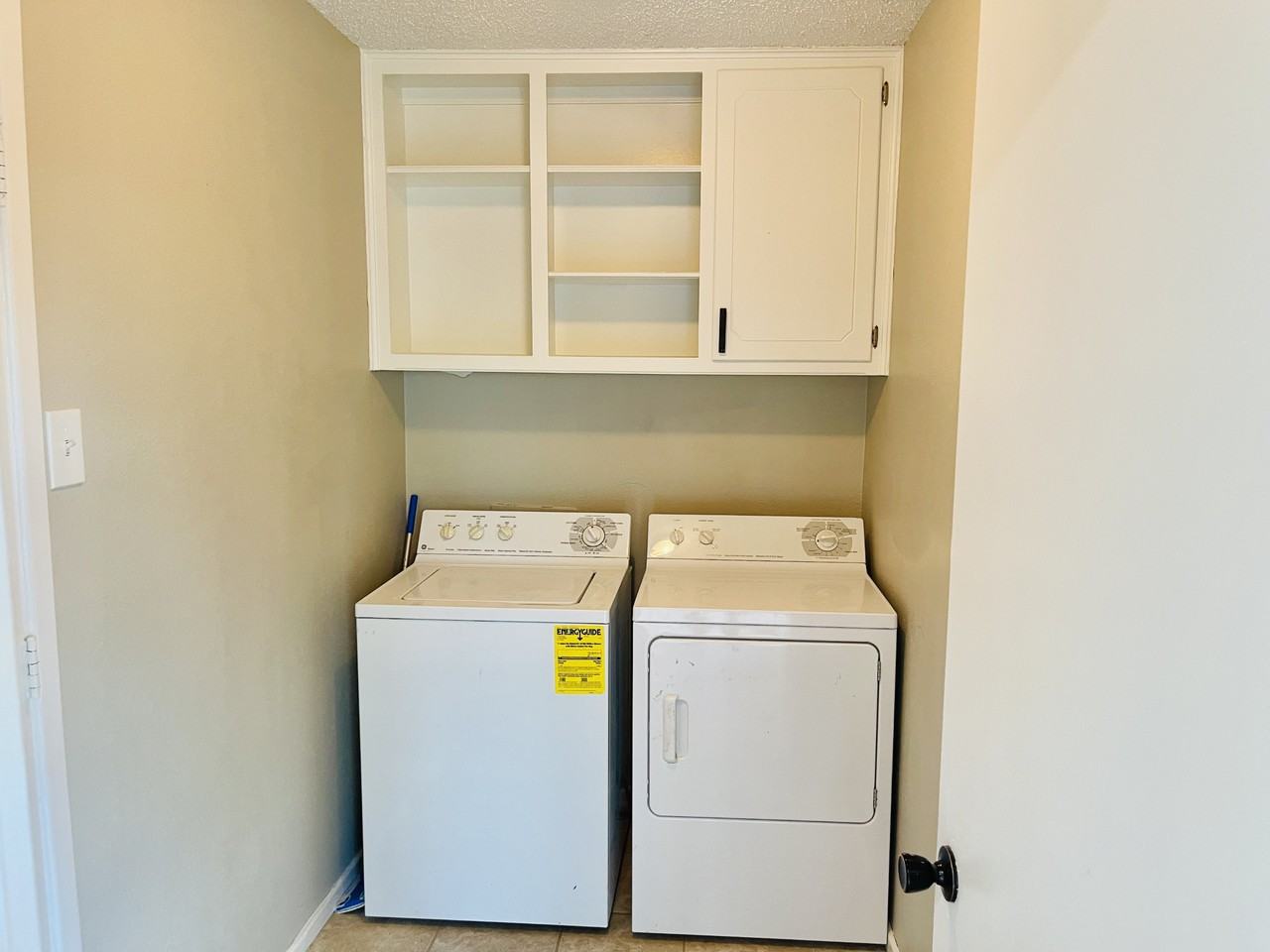 4626 Grinnell Street #1 - Photo 5 of 10