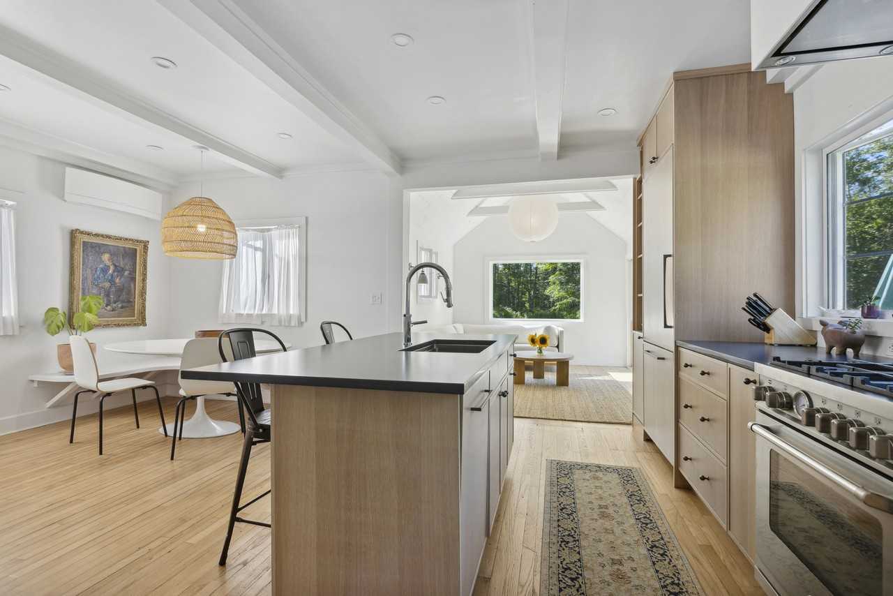 276 Fowler Rd #1 - Photo 3 of 10