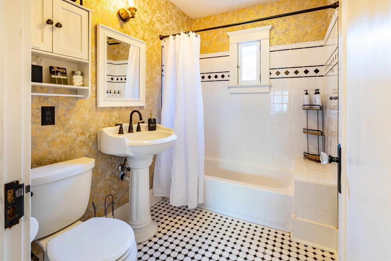 3981 Rosewood Place #1 - Photo 7 of 17