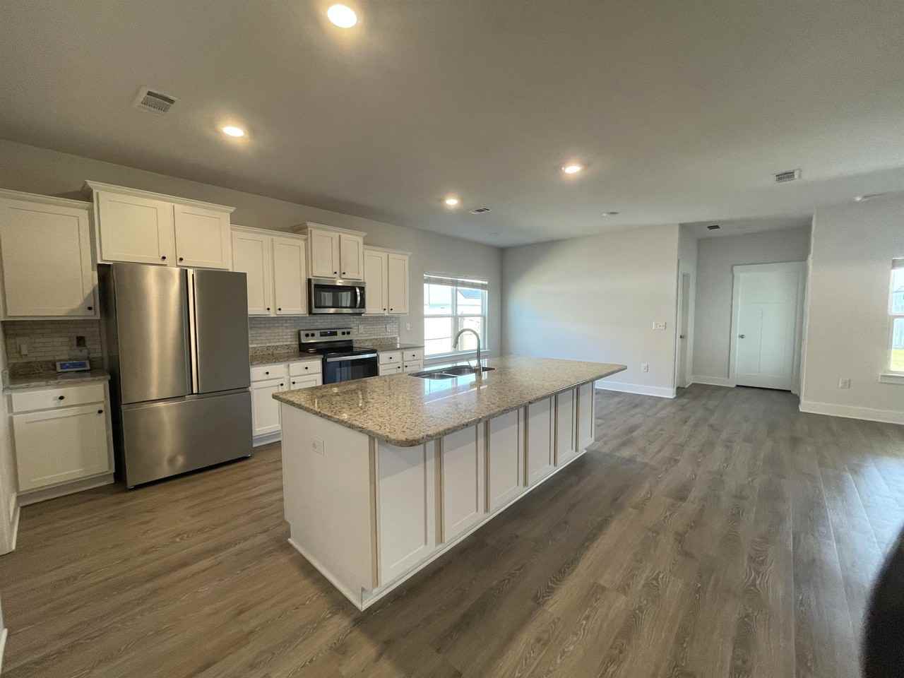 2301 Cloudberry Dr #2301 - Photo 5 of 23