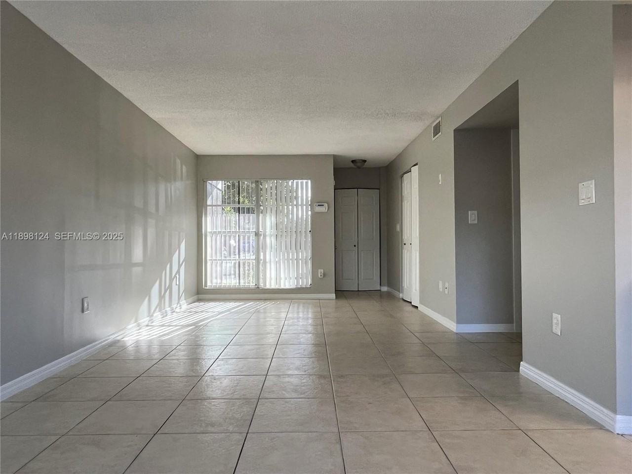 5150 Lake Loop Road - Photo 7 of 26