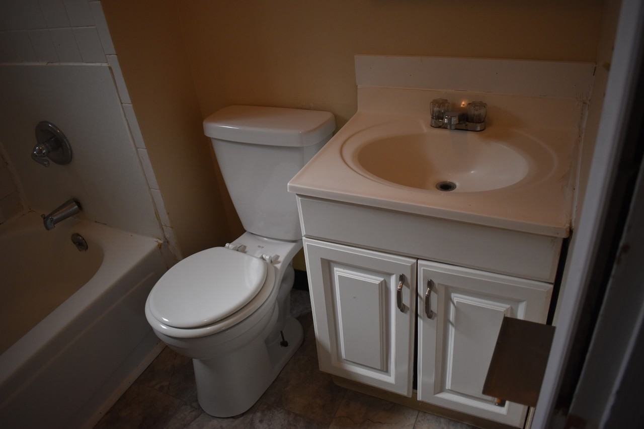 19 Heath Street #1 - Photo 4 of 6