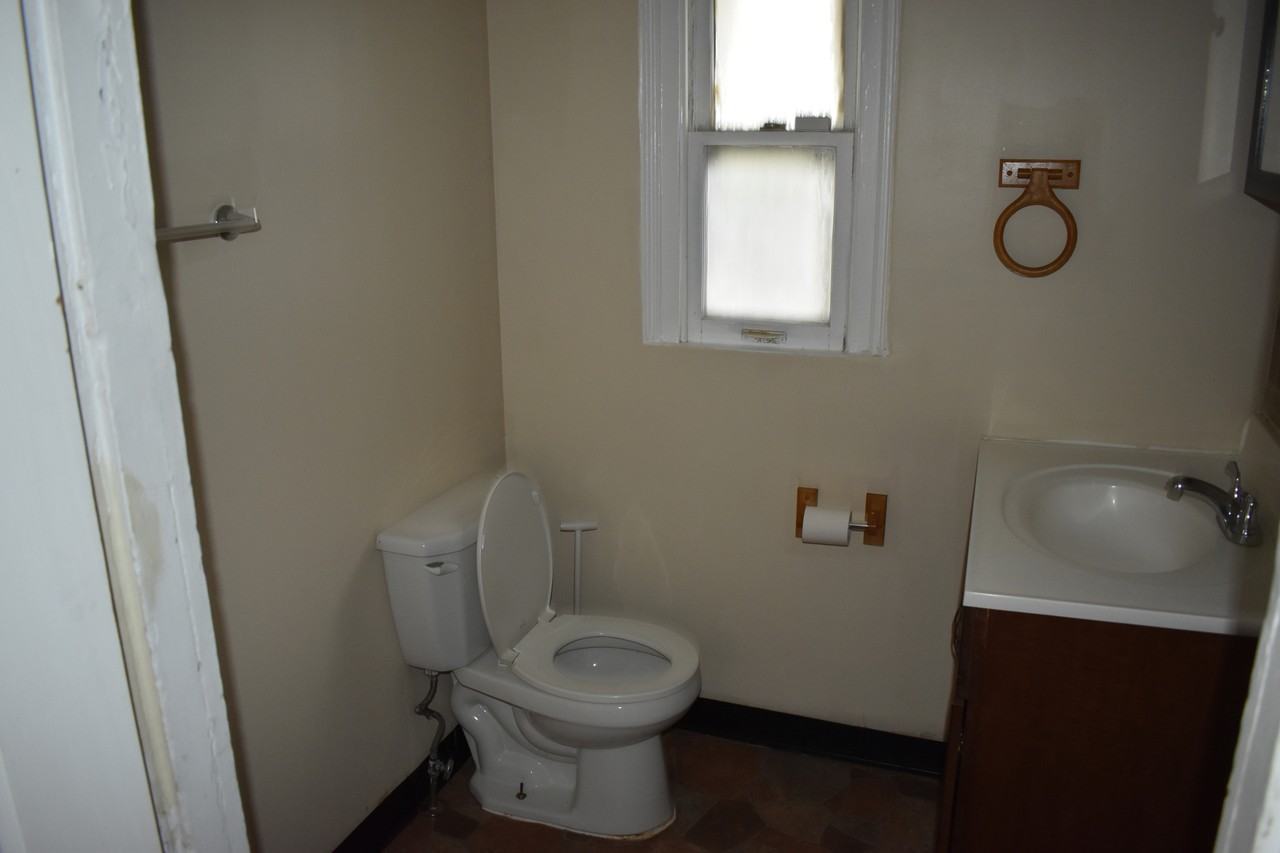 24 Custer Street #1 - Photo 4 of 5