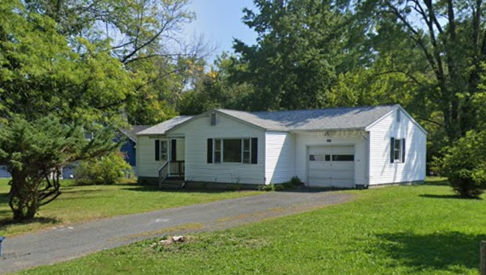 106 Pondview Drive #1 - Photo 2 of 11