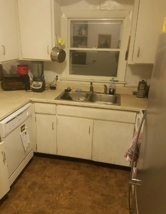 106 Pondview Drive #1 - Photo 3 of 11