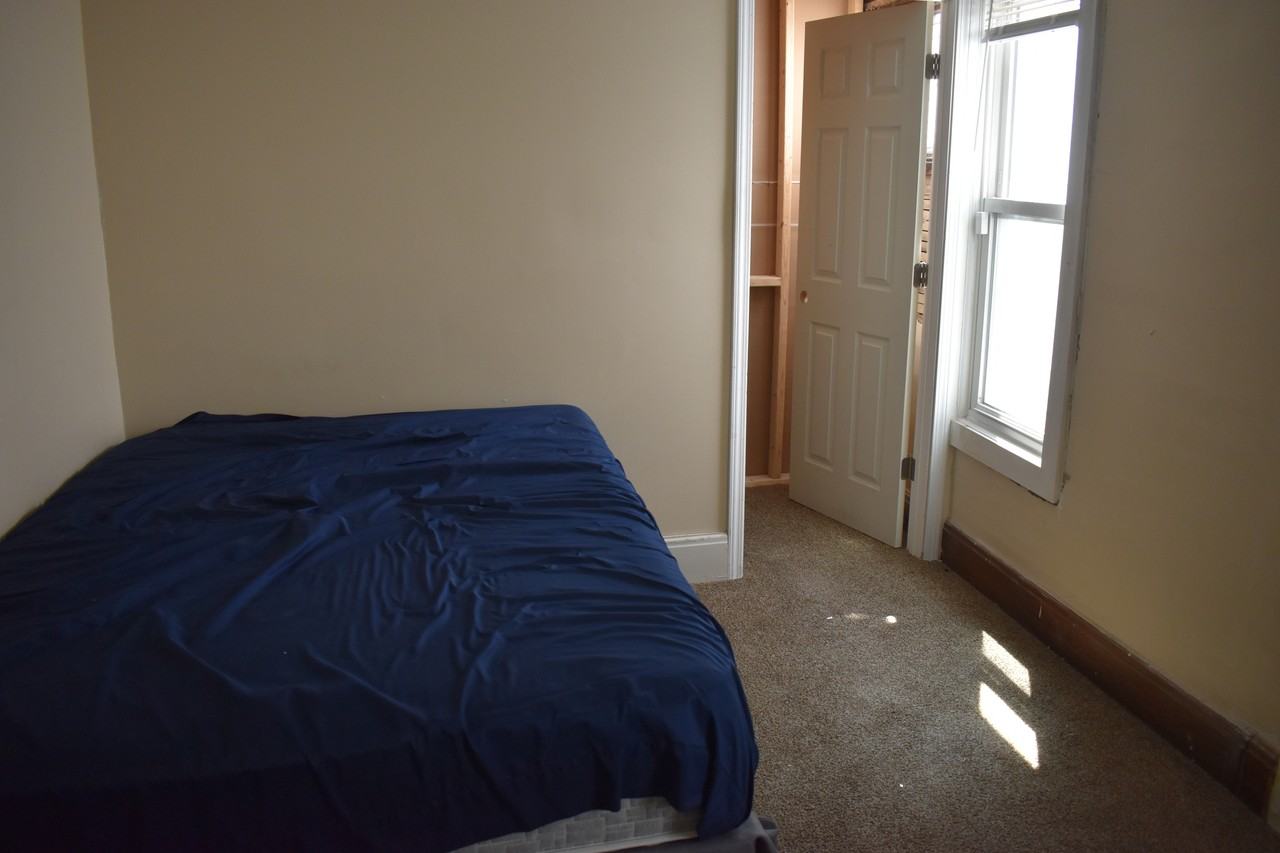 133 Merrimac Street #1 - Photo 4 of 8