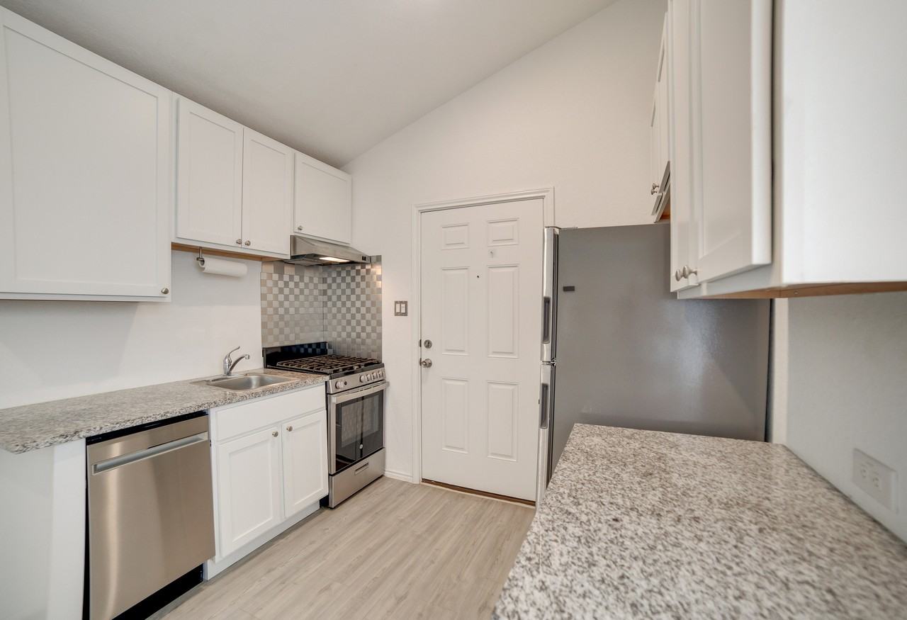 4247 Thalweg Way #1 - Photo 3 of 10