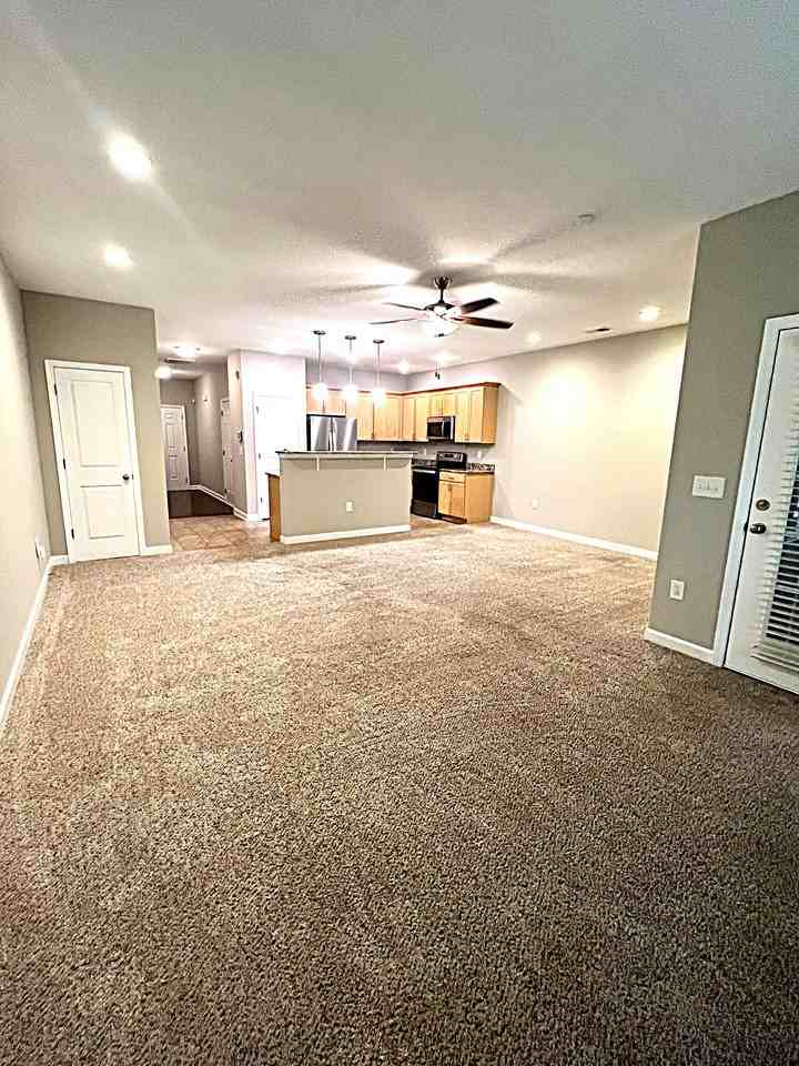 620 Friendway Rd #1 - Photo 3 of 19