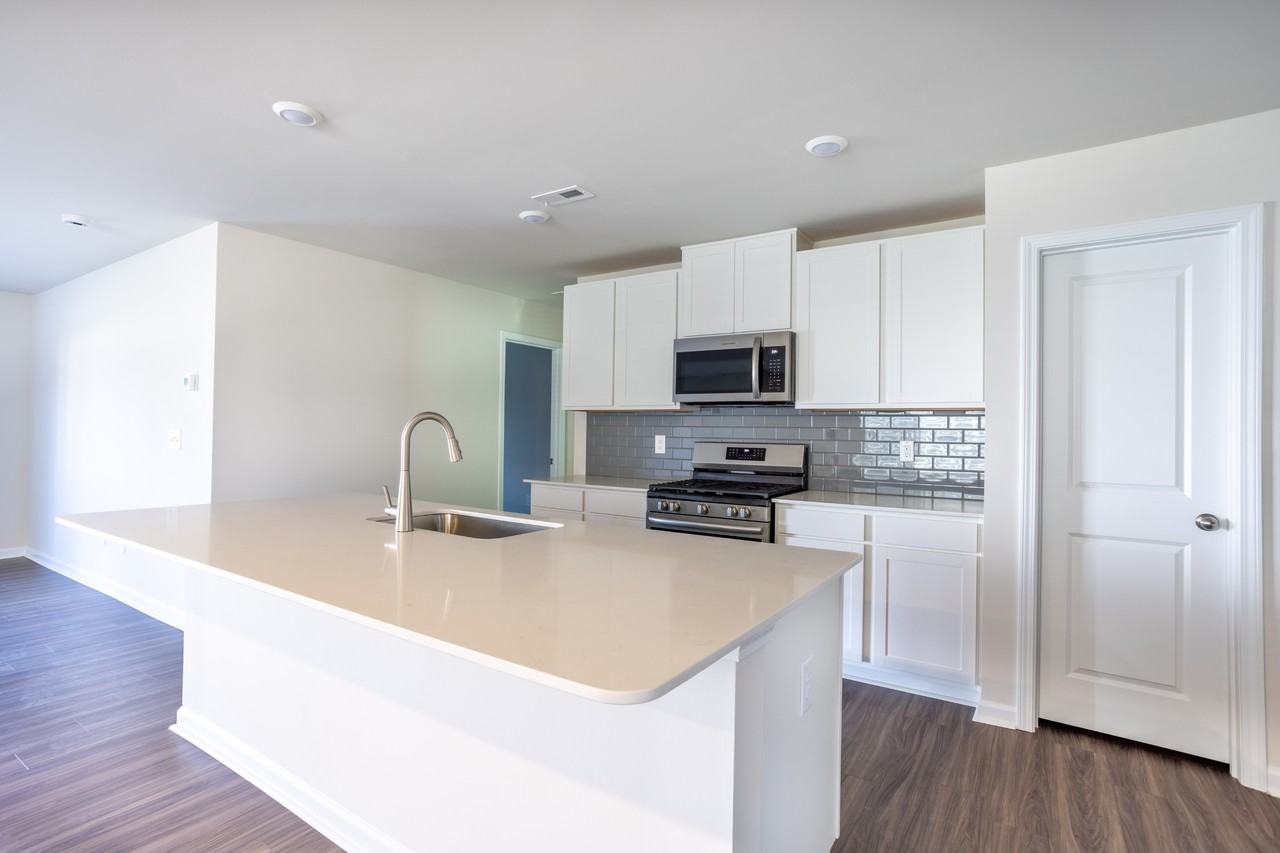 424 Assata Ln #1 - Photo 4 of 42