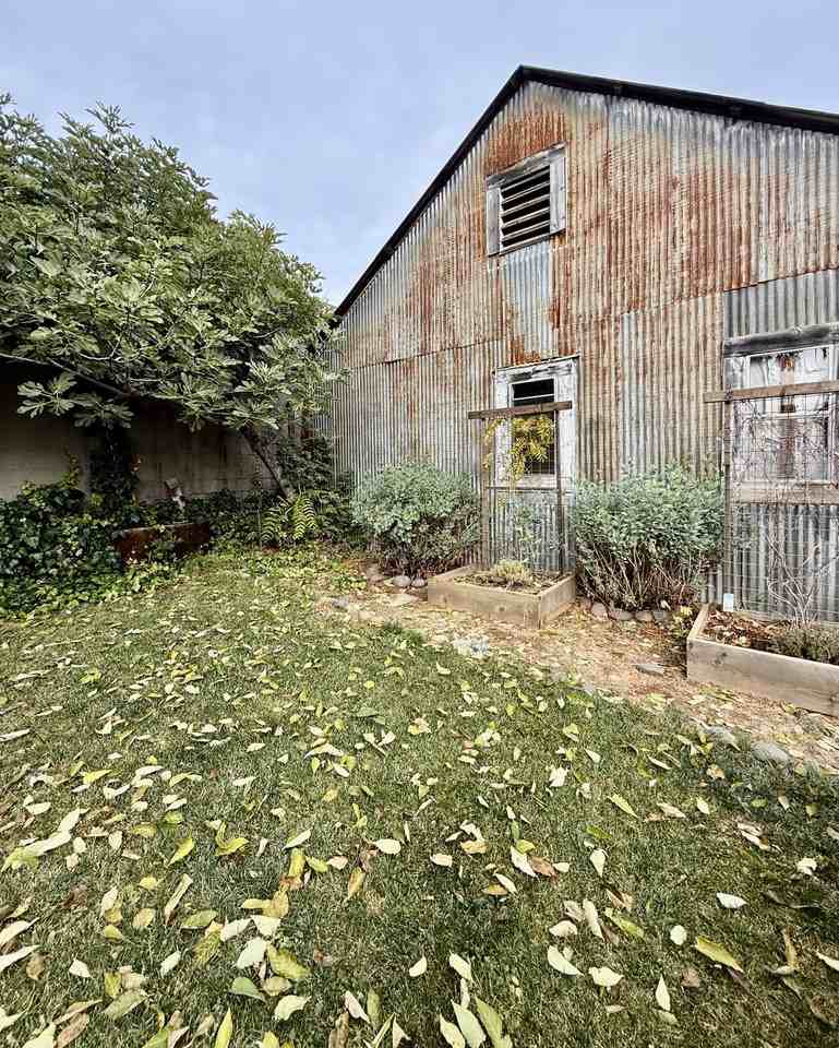 116 North Church Street #1 - Photo 5 of 19