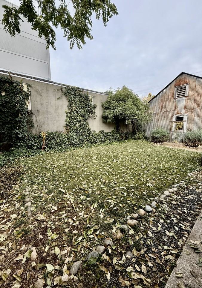 116 North Church Street #1 - Photo 6 of 19