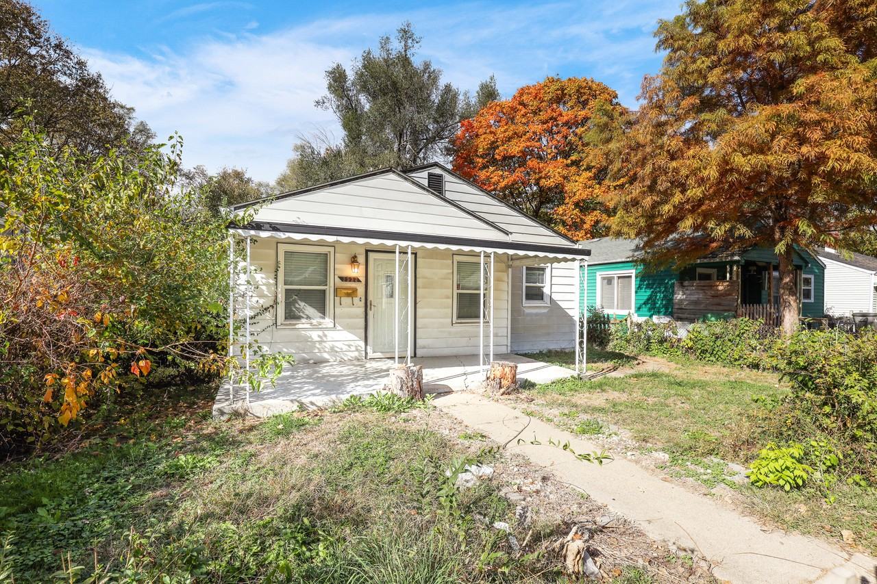 3532 Caroline Ave #1 - Photo 2 of 16