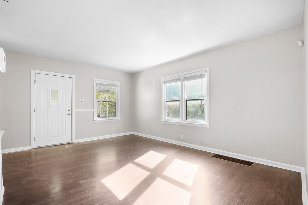 3532 Caroline Ave #1 - Photo 5 of 16