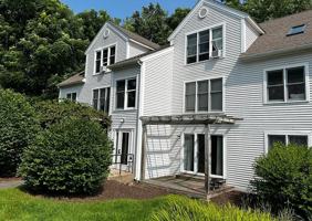 featured image of 32 Salem Place #1