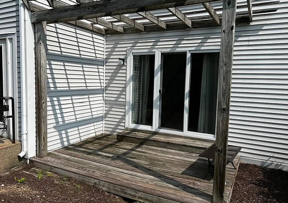 32 Salem Place #1 - Photo 2 of 8