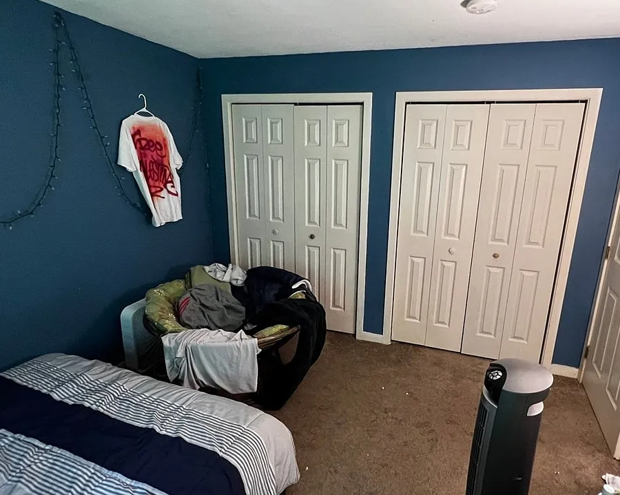 32 Salem Place #1 - Photo 6 of 8