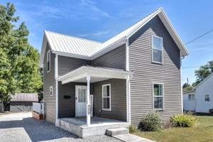 featured image of 200 South Williams Street #1