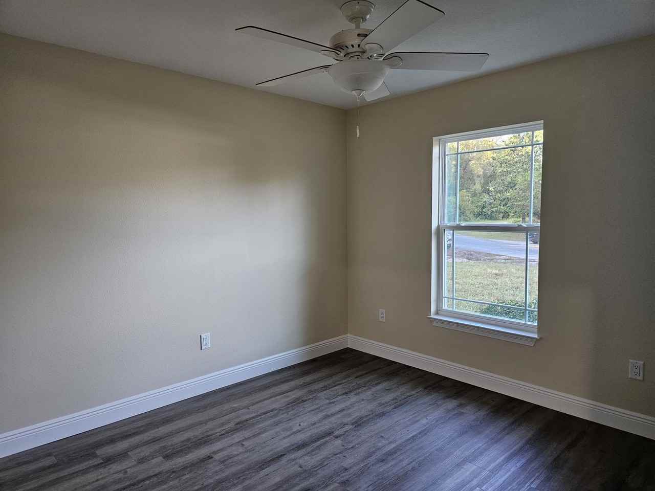 11661 North Kenlake Circle #1 - Photo 6 of 10