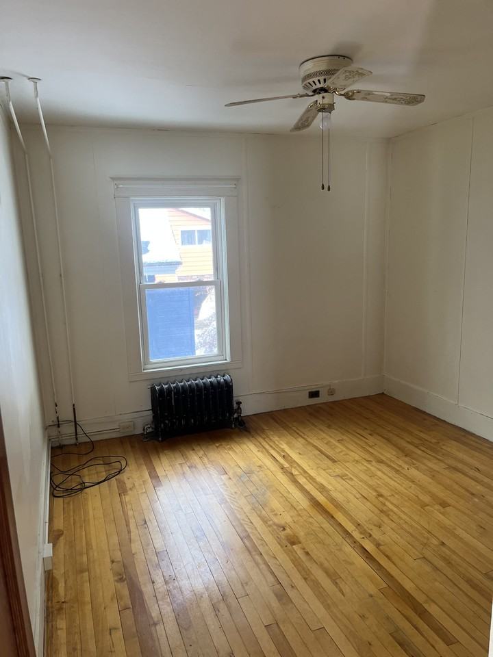 372 South Madison Street #2 - Photo 4 of 8