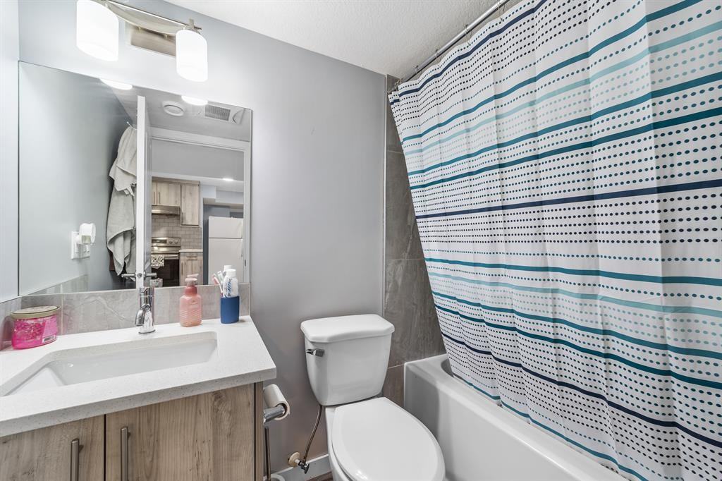 124 Savanna Drive NE #1 - Photo 7 of 8