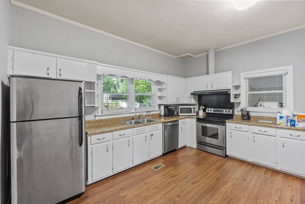 14 Webb Street #1 - Photo 7 of 27