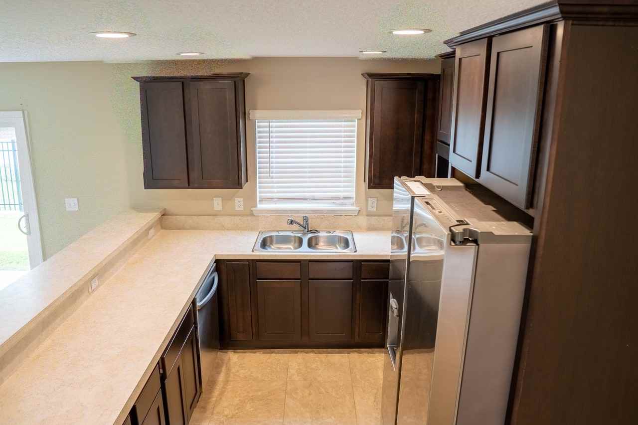 4016 Pine Hill Pt #4016 - Photo 5 of 11