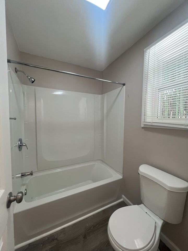 5015 Jacksboro Pike Northeast #6 - Photo 2 of 6