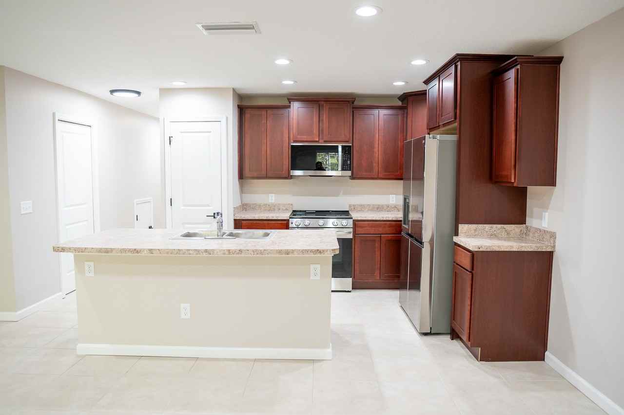 3284 Isabella Ct #3284 - Photo 5 of 19