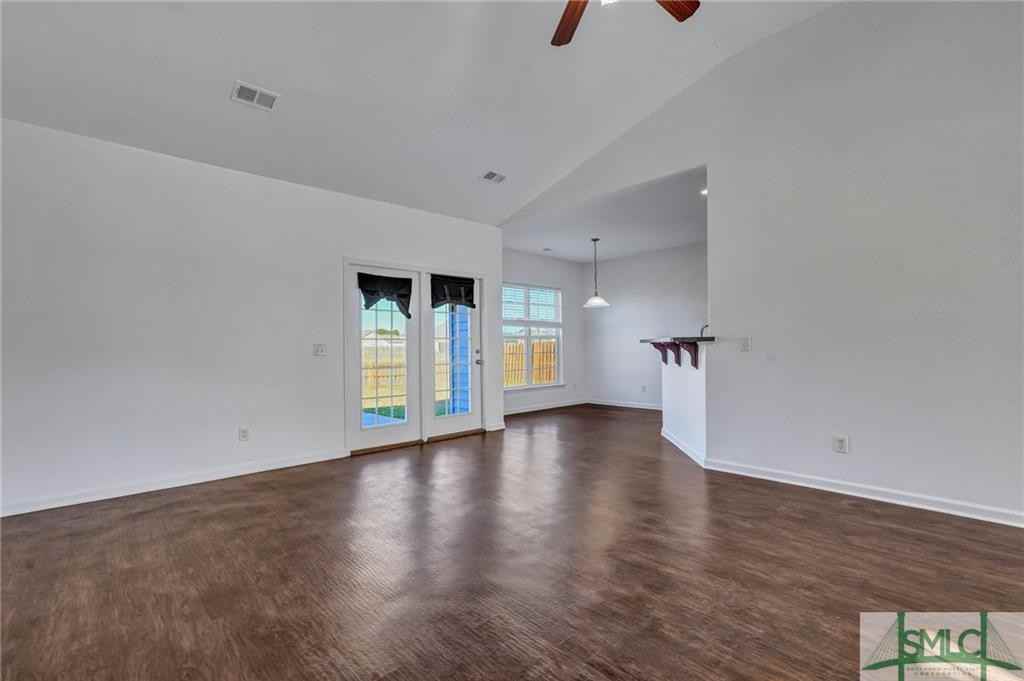 179 Willow Point Circle #1 - Photo 7 of 39