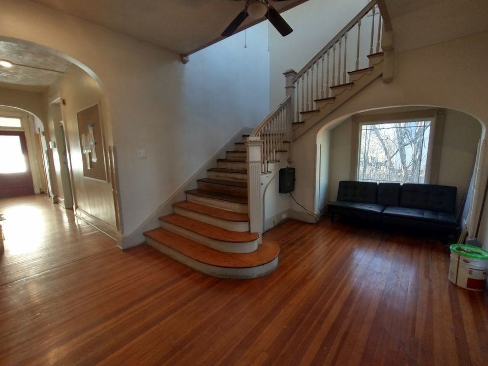 1223 1223 Fillmore StreetRoom 7Lynchburg Va 24501 #7 - Photo 5 of 10