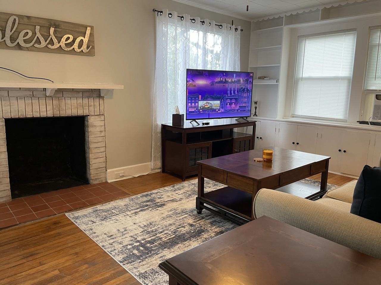 566 North 1st Avenue #1 - Photo 6 of 13