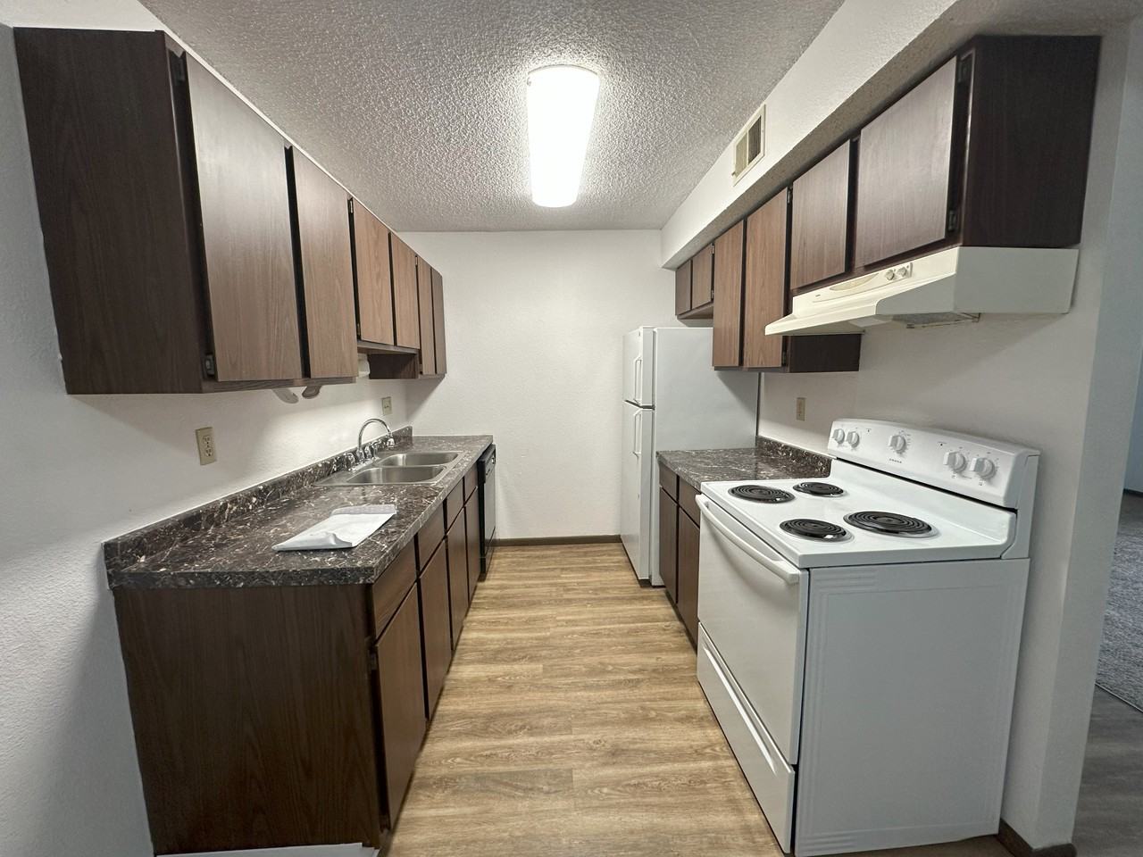 3832 Quail Pl Apt 7m - Photo 3 of 13