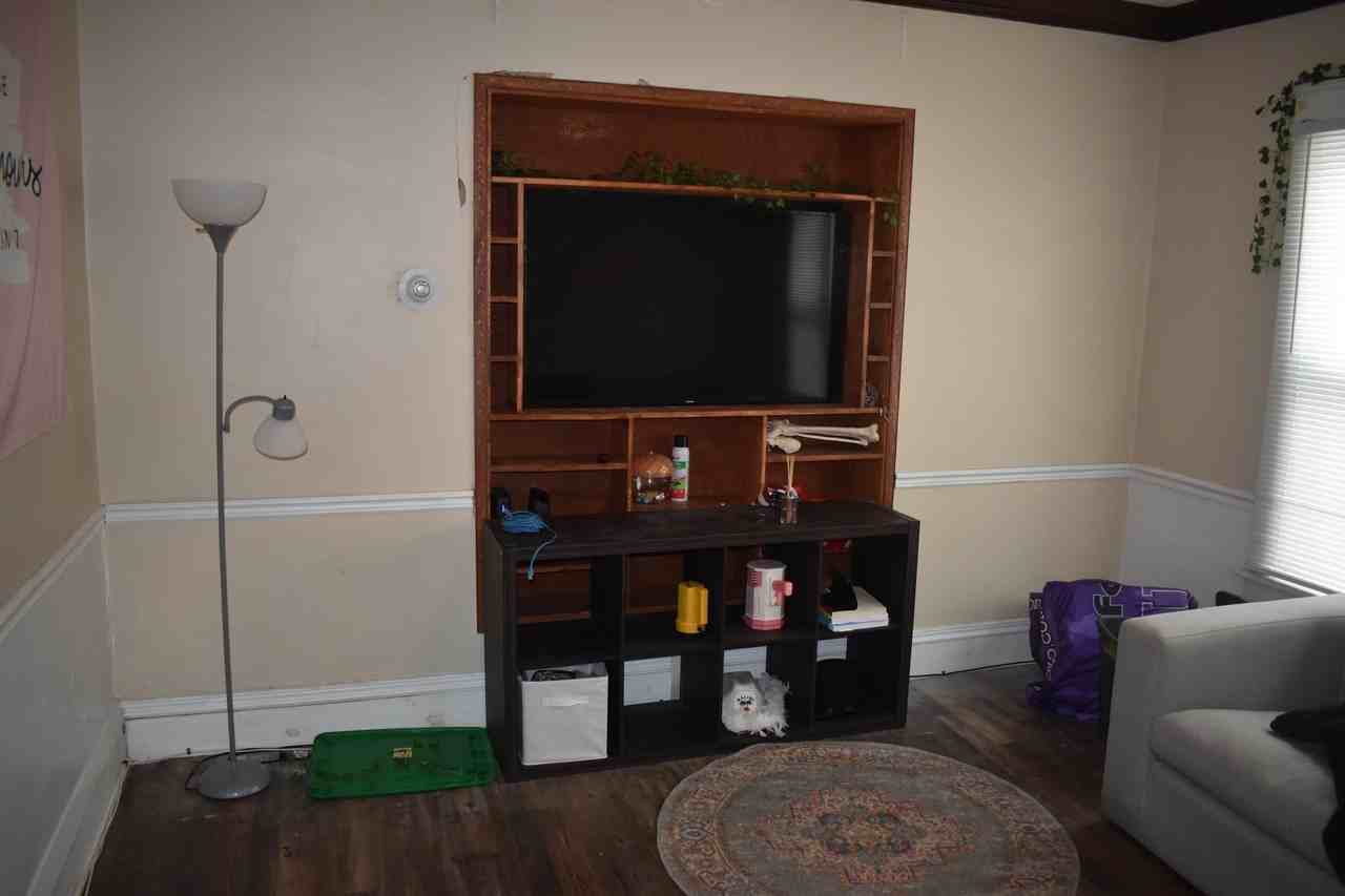 145 Minnesota Avenue #1 - Photo 6 of 8