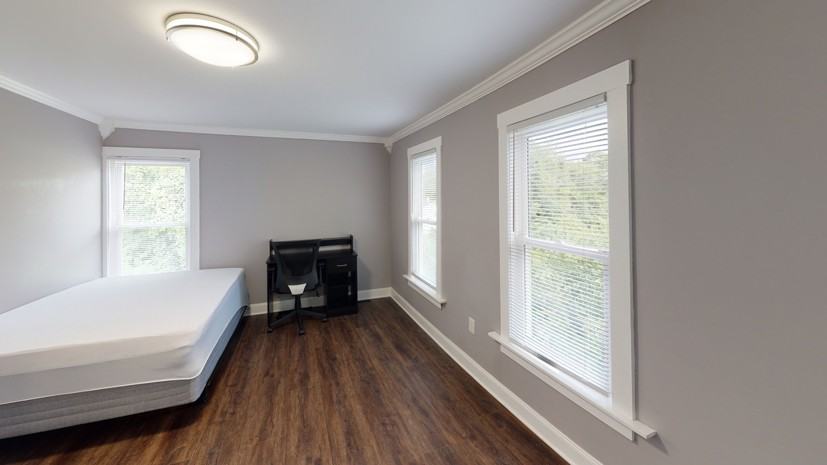 124 Lorraine Avenue #1 - Photo 4 of 11