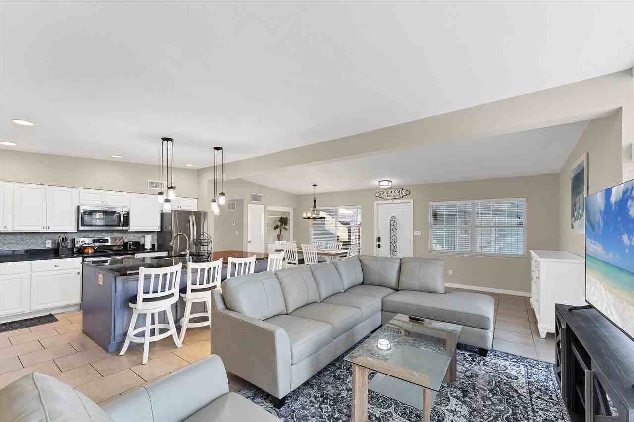 2408 Colgate Ave #1 - Photo 3 of 21