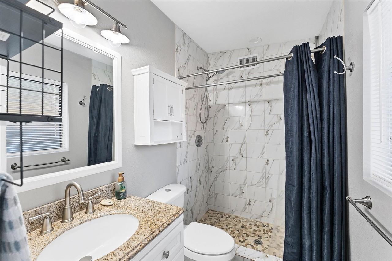 2408 Colgate Ave #1 - Photo 6 of 21