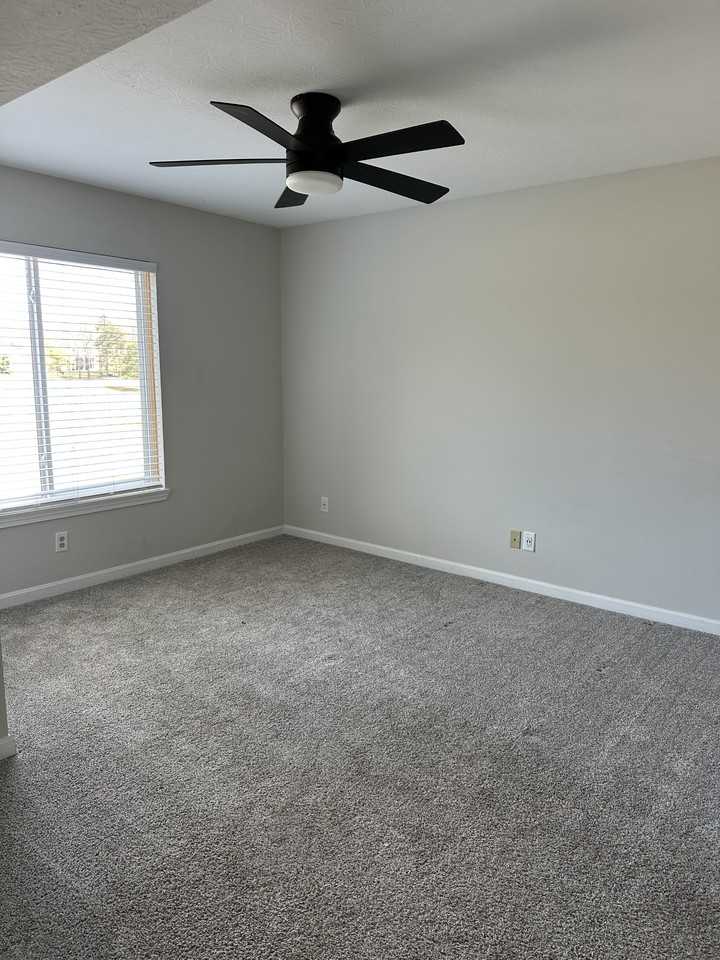 951 Pine Valley Dr #209 - Photo 3 of 9