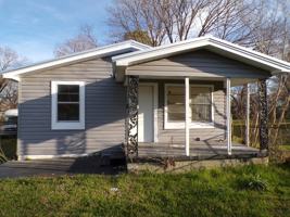 featured image of 3716 44th Ave N #1