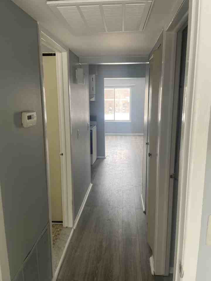 East Elmwood Avenue #24 - Photo 4 of 10