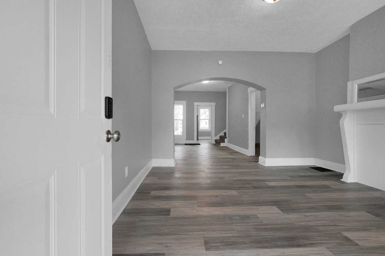 67 South Terrace Avenue #69 - Photo 5 of 21