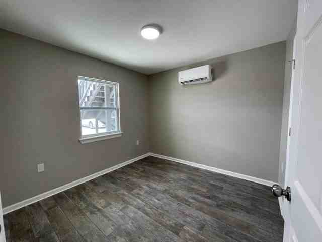 241 Magnolia Street #B - Photo 3 of 10