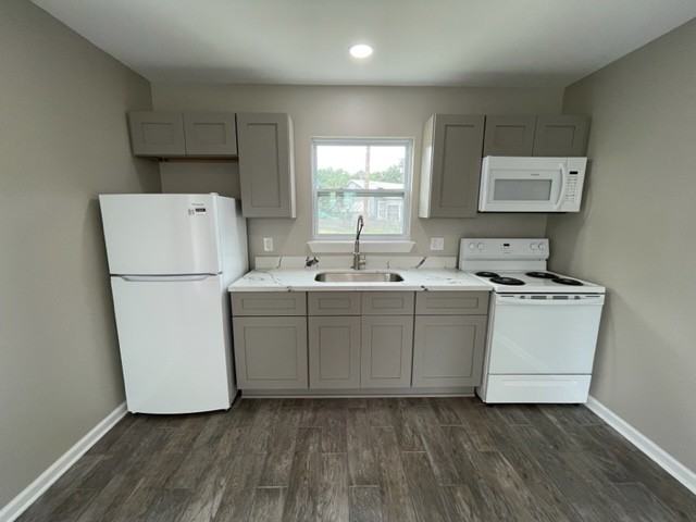 241 Magnolia Street #B - Photo 7 of 10