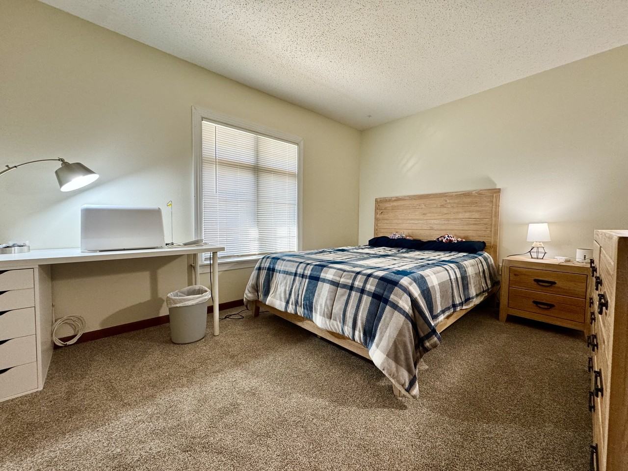 5325 Kings Ct #1 - Photo 7 of 26