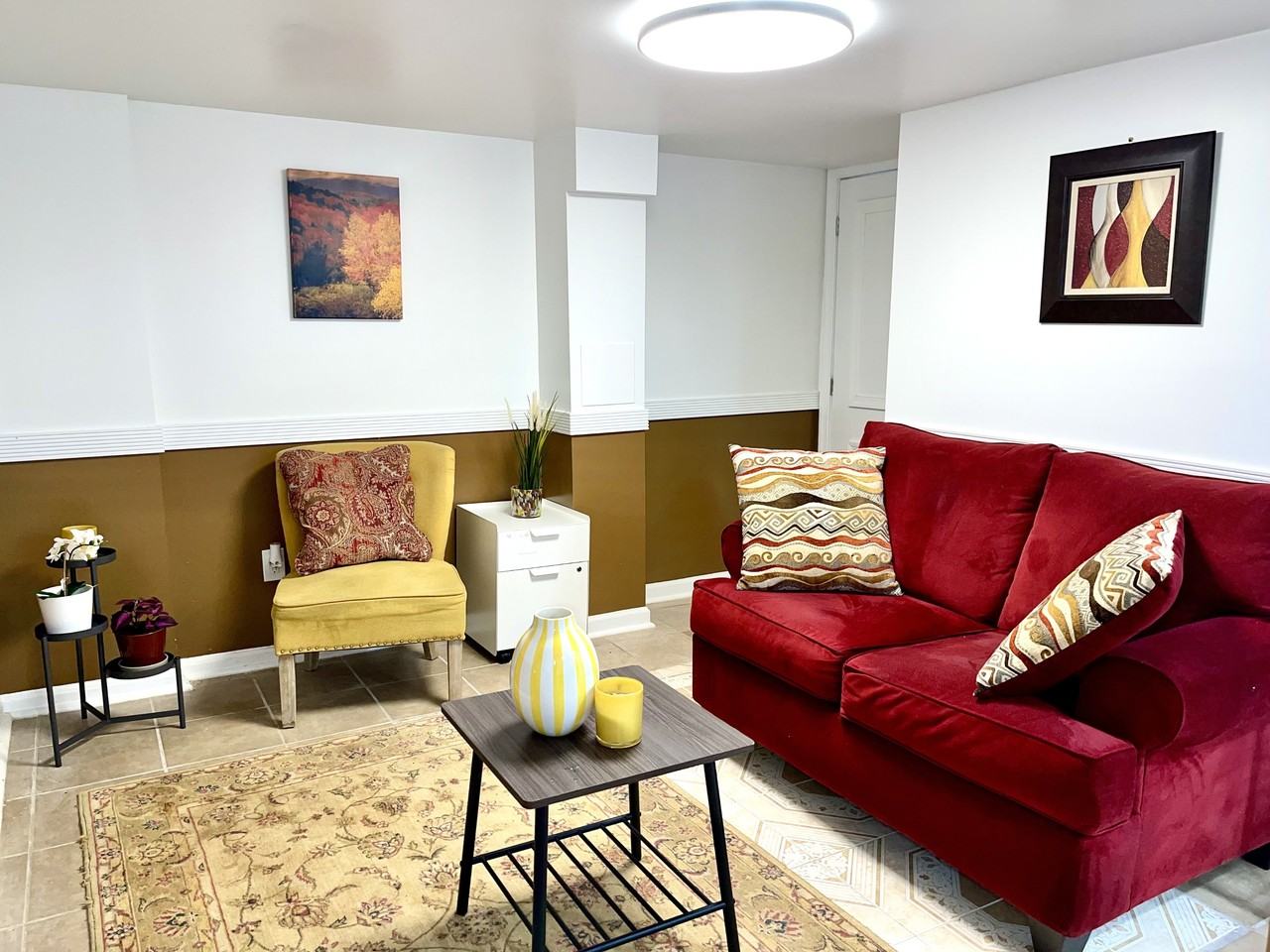 6906 Parkwood St #C - Photo 3 of 12