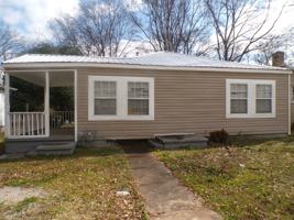 featured image of 407 South Park Road Southwest #1