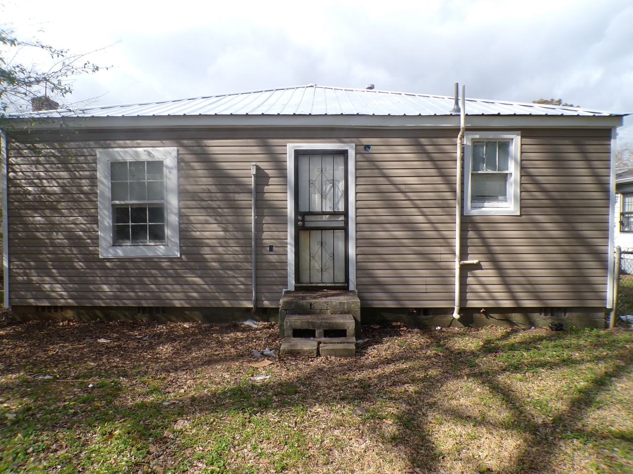 407 South Park Road Southwest #1 - Photo 2 of 7