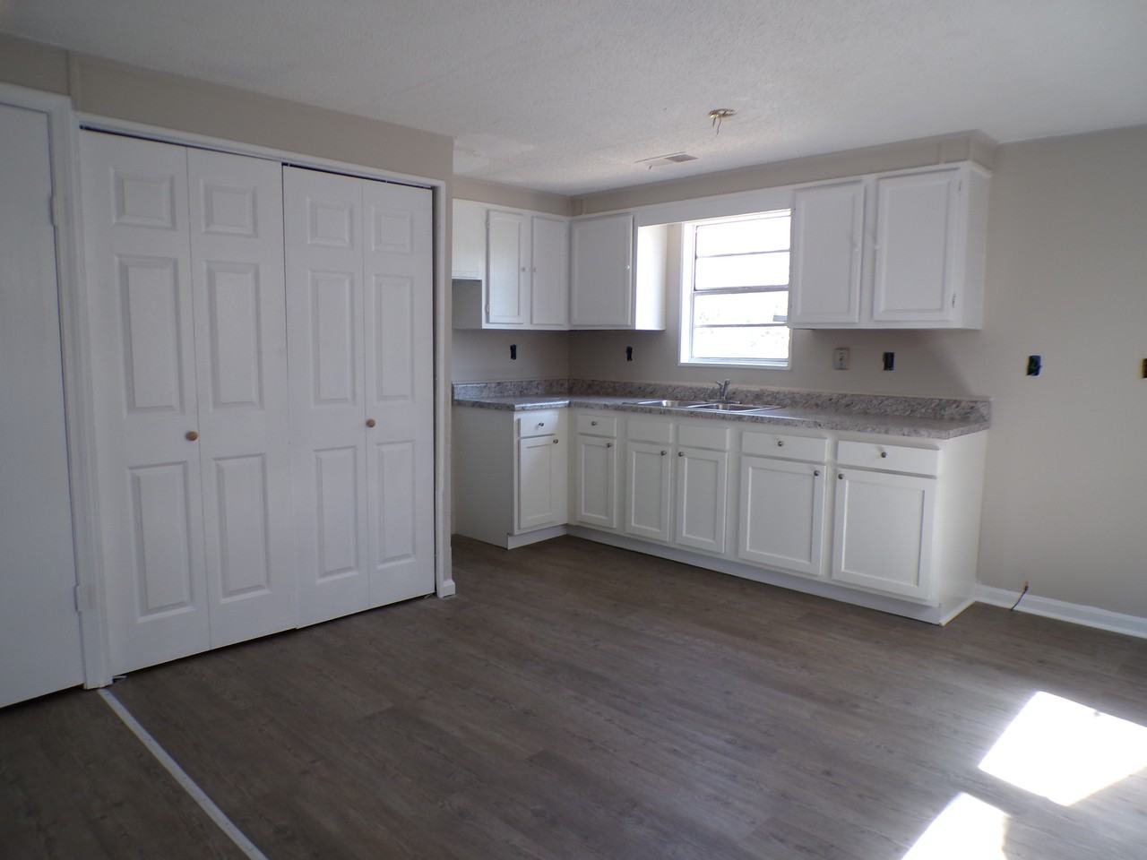 2513 Avenue I #1 - Photo 2 of 7