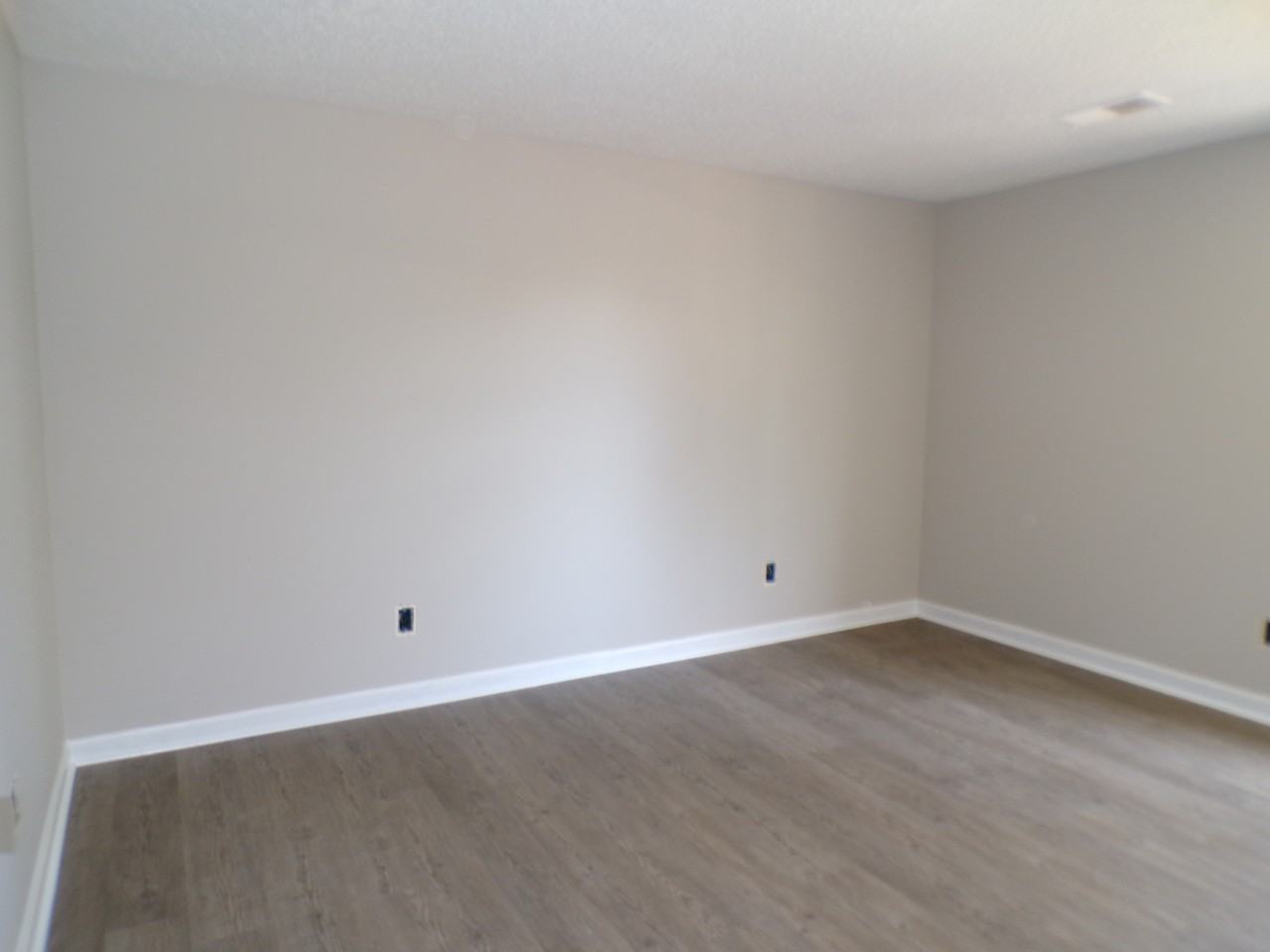 2513 Avenue I #1 - Photo 7 of 7