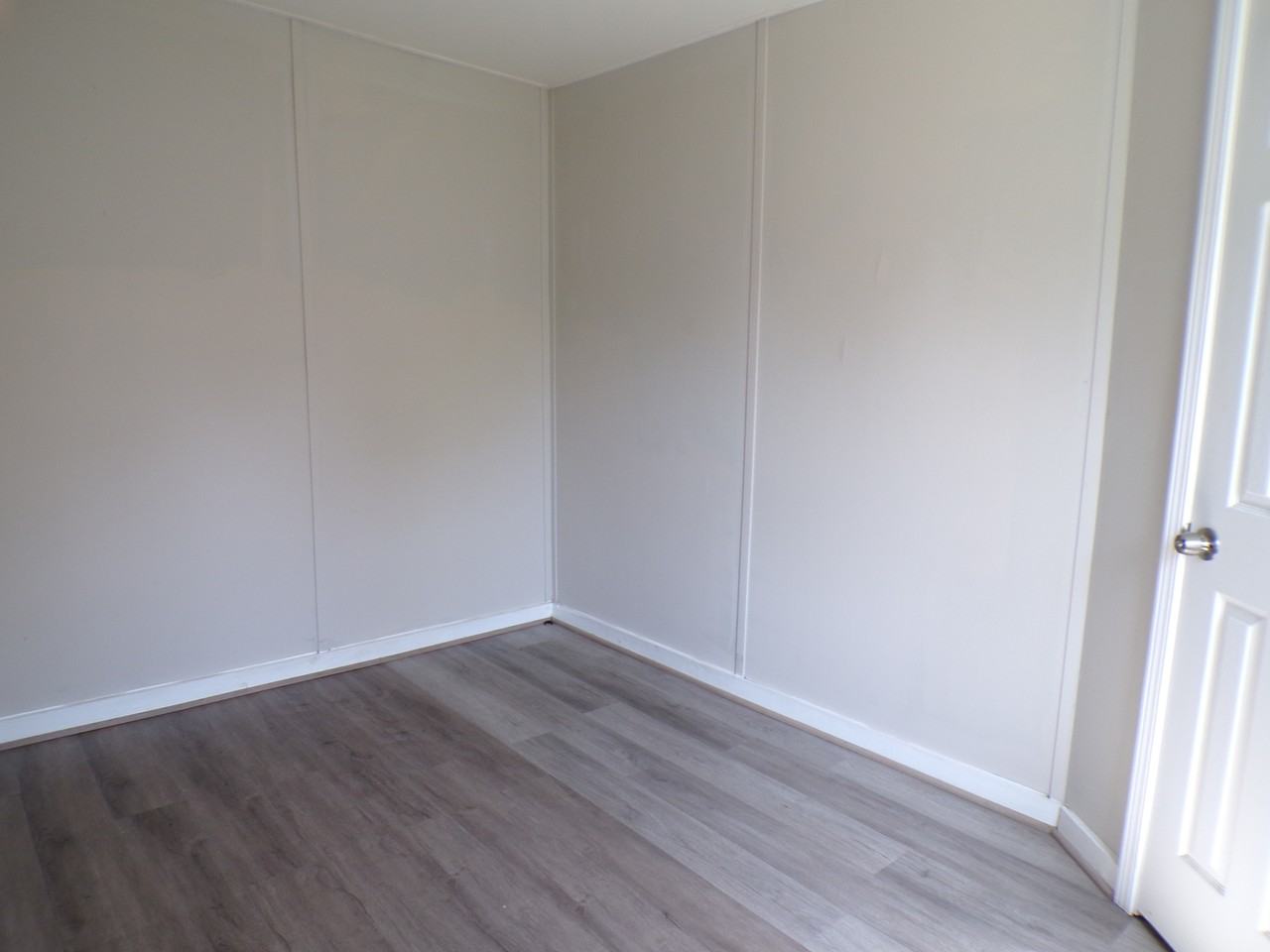 1113 Portland Street #1 - Photo 6 of 8