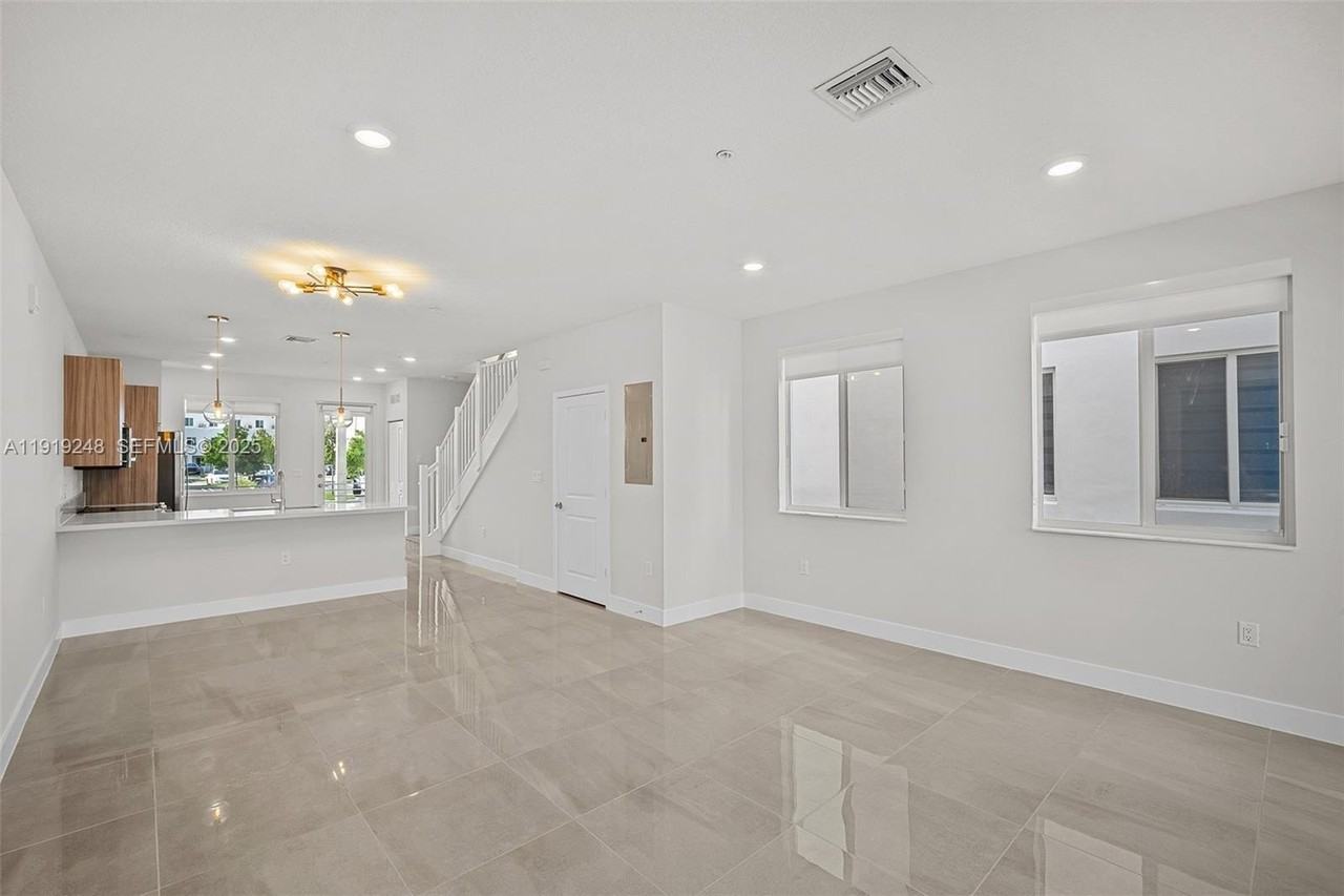 10270 Northwest 66th Street #110